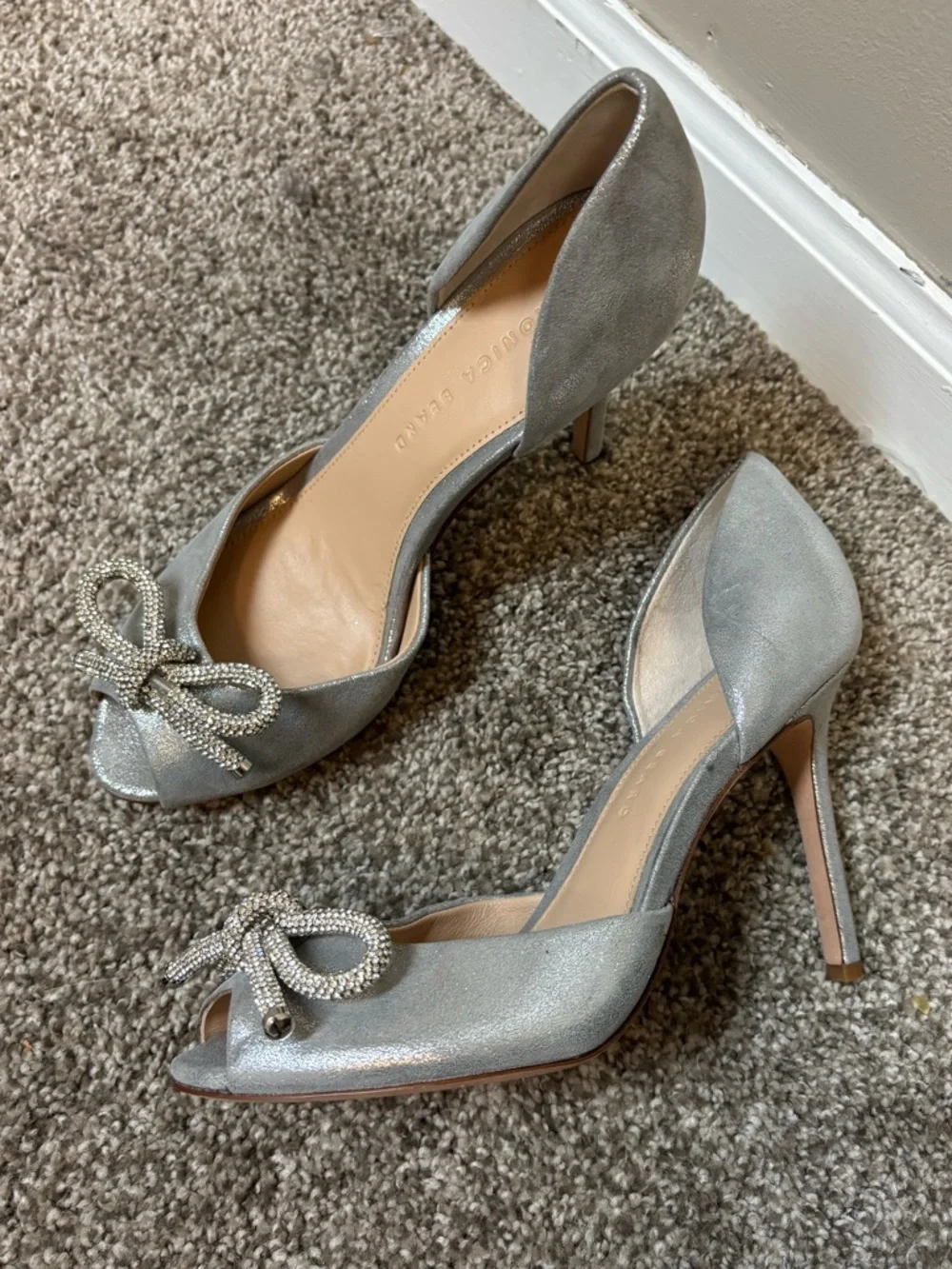 Veronica Beard Gadot Metallic Silver Rhinestone Bow Peep‎ Toe Heels